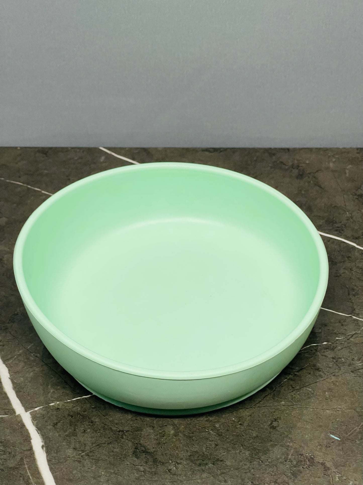 Silicon suction plate