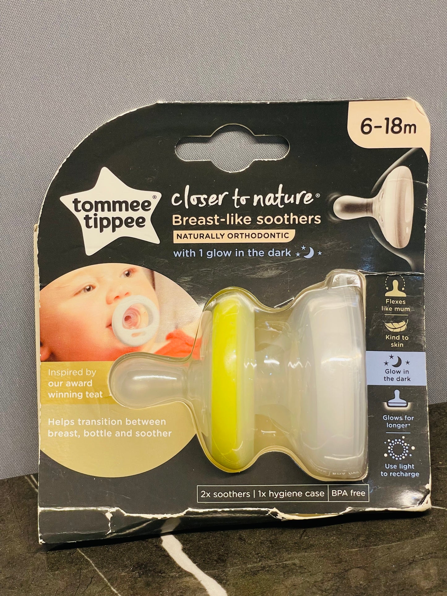 Tommee tippee soothers,1 glow in the dark