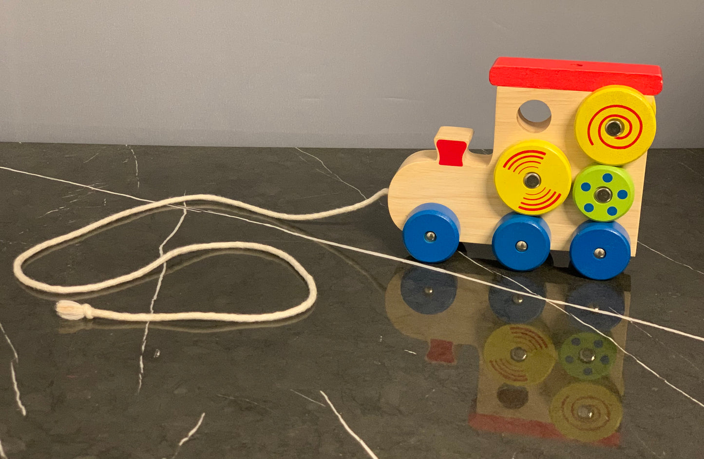 Kaper Kids Pull Along Train. SKU:BXL-006