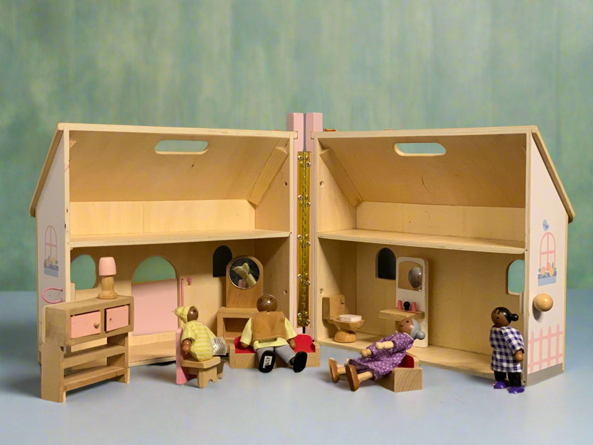 Mud Pie Kids Doll House Set. (Rs 500 advance)