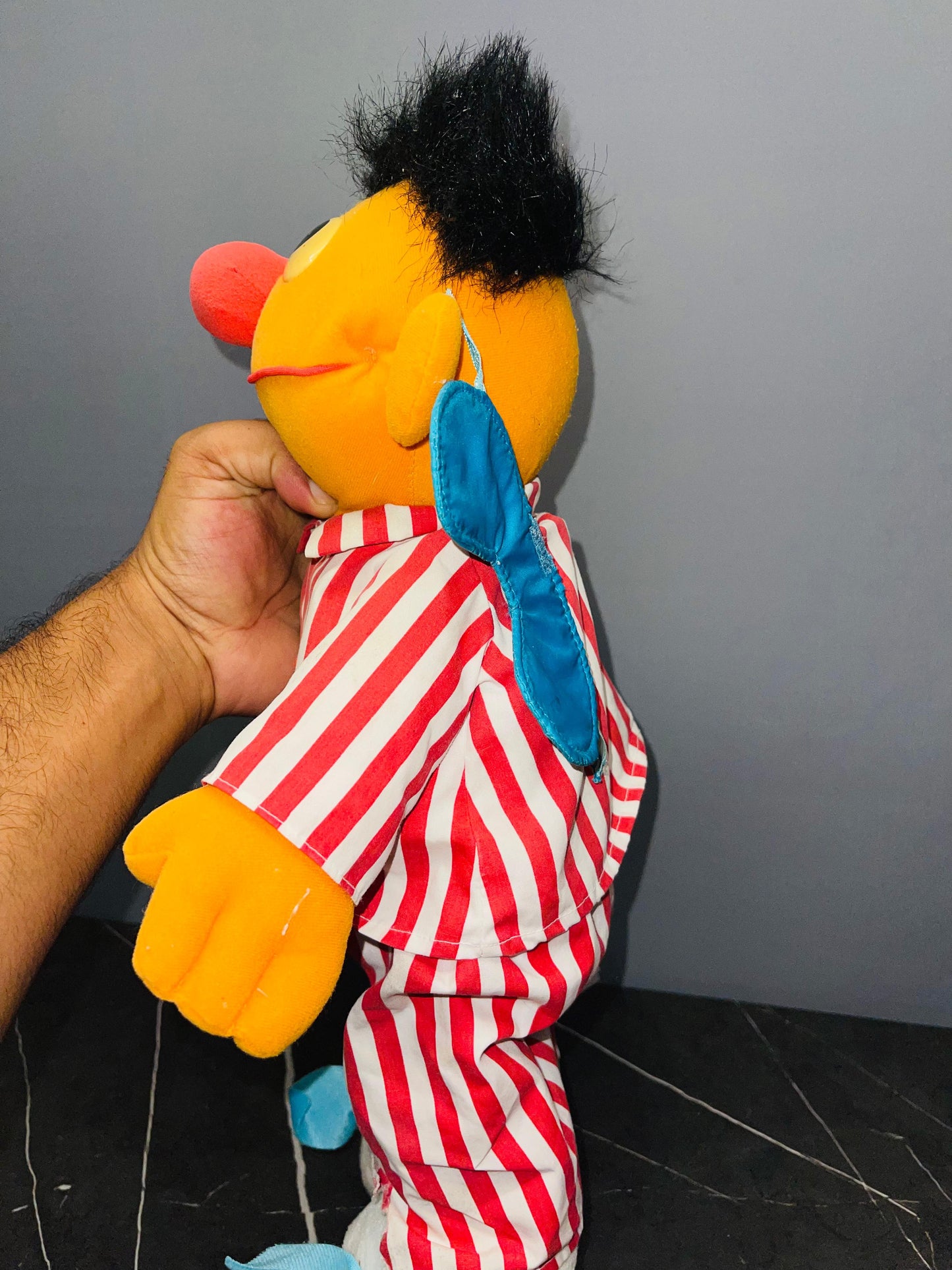 Tyco Toys Vintage Sesame Street Sleep And Snore Earnie (9/10 condition) (450 advance)