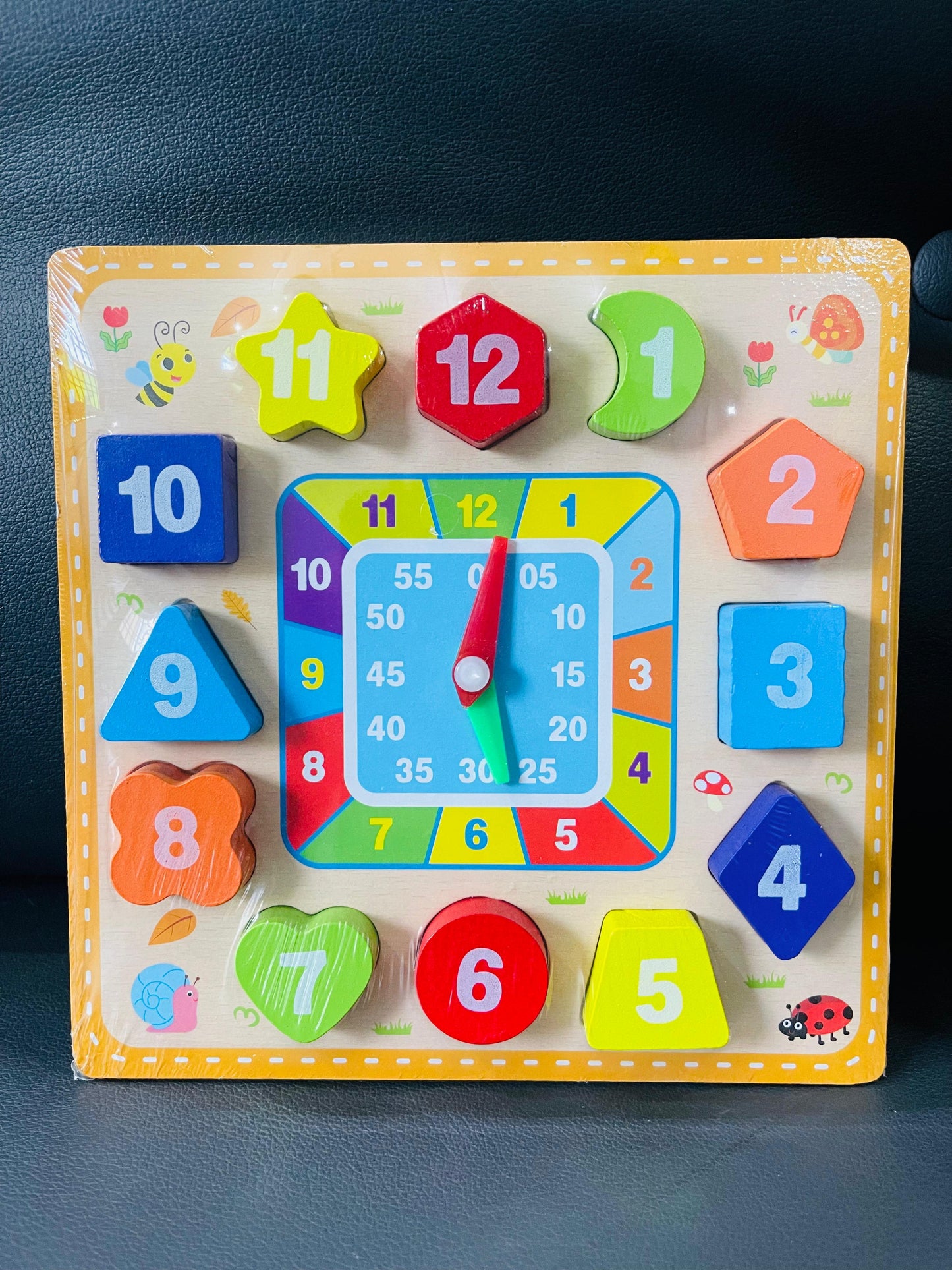 Colorful Digital 12 Movable Blocks Wooden Clock Toy.