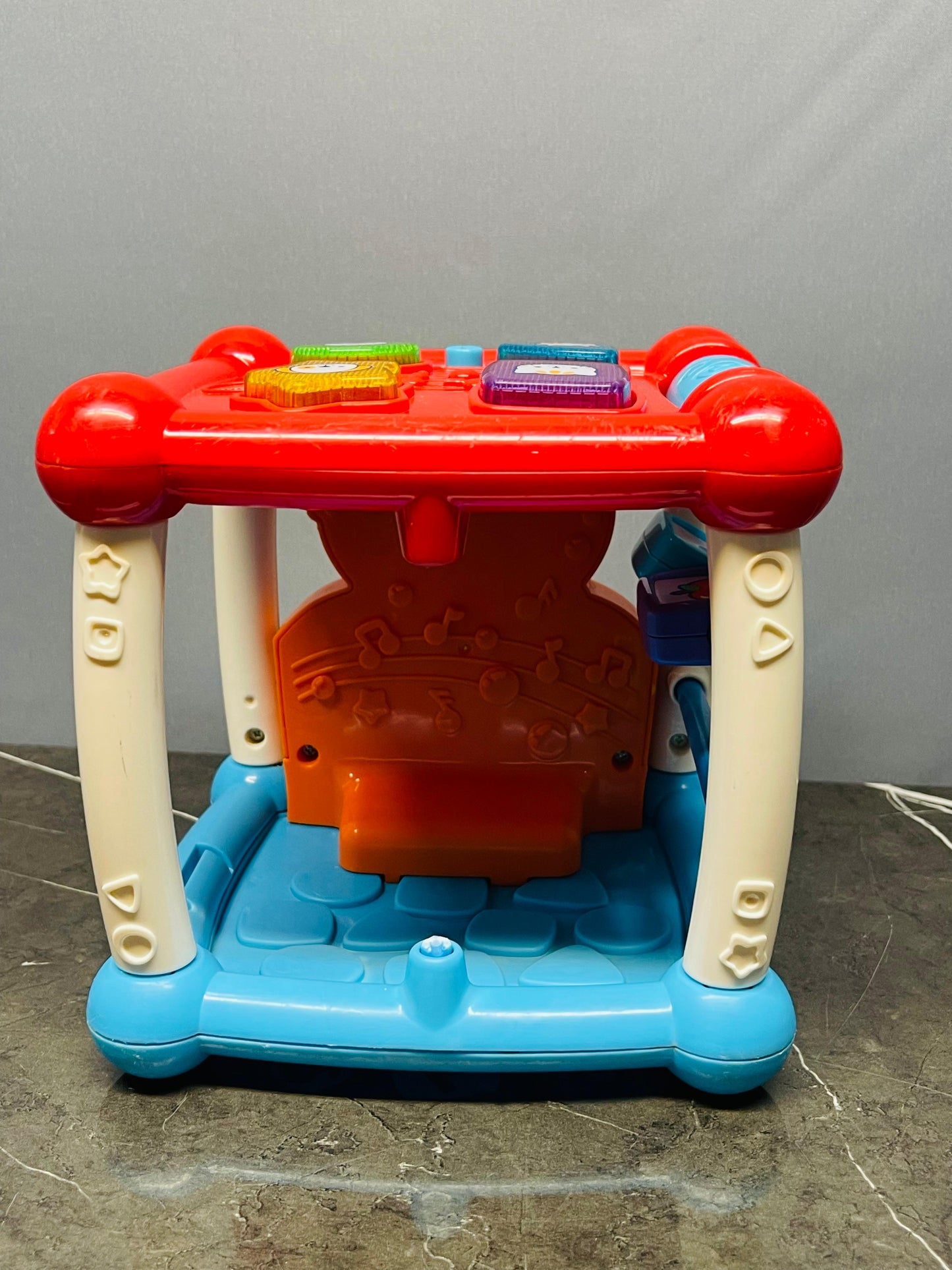 VTech Baby Turn and Learn Activity Cube,