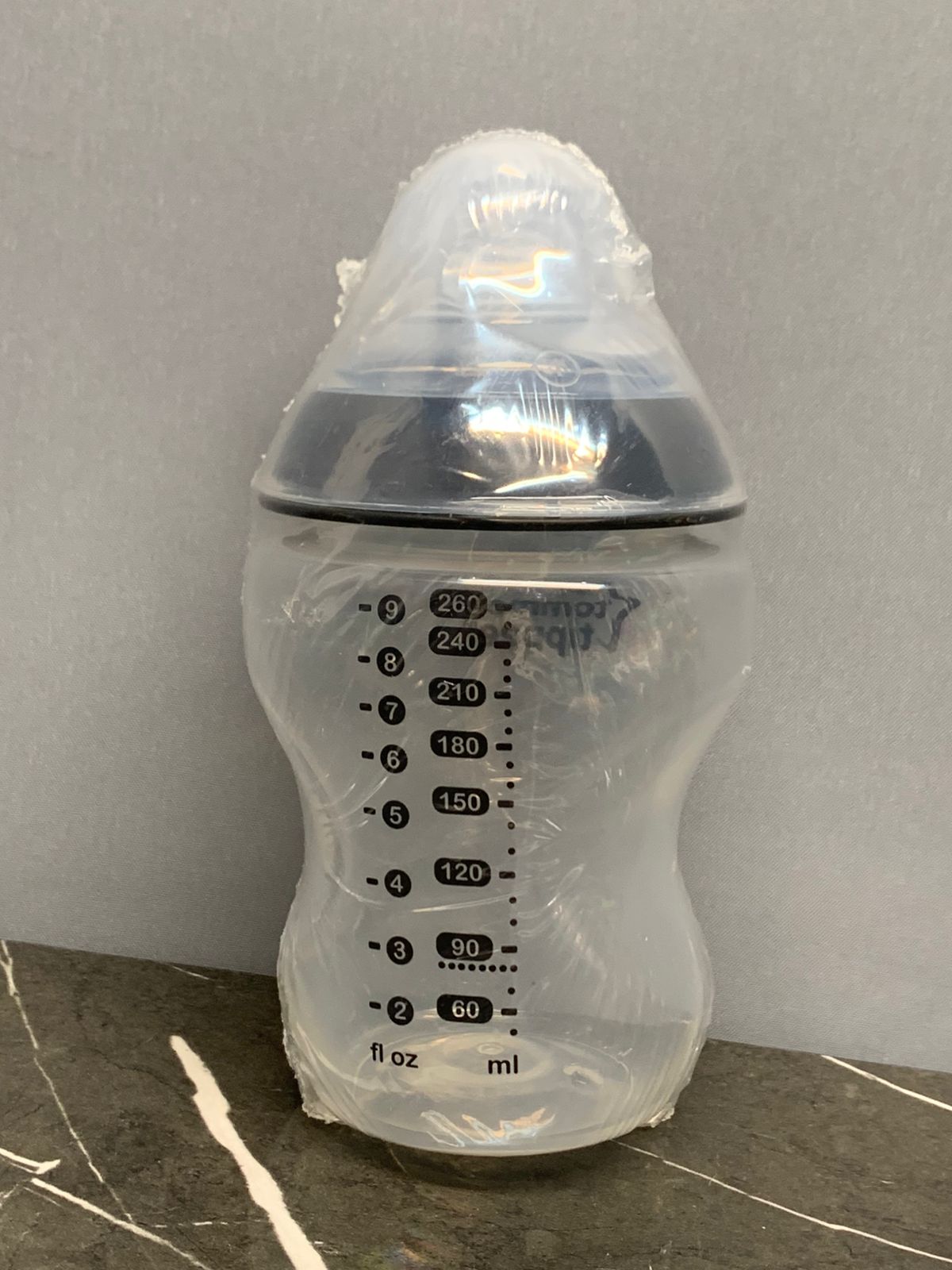 Tommee Tippee Feeding Bottle 260ml