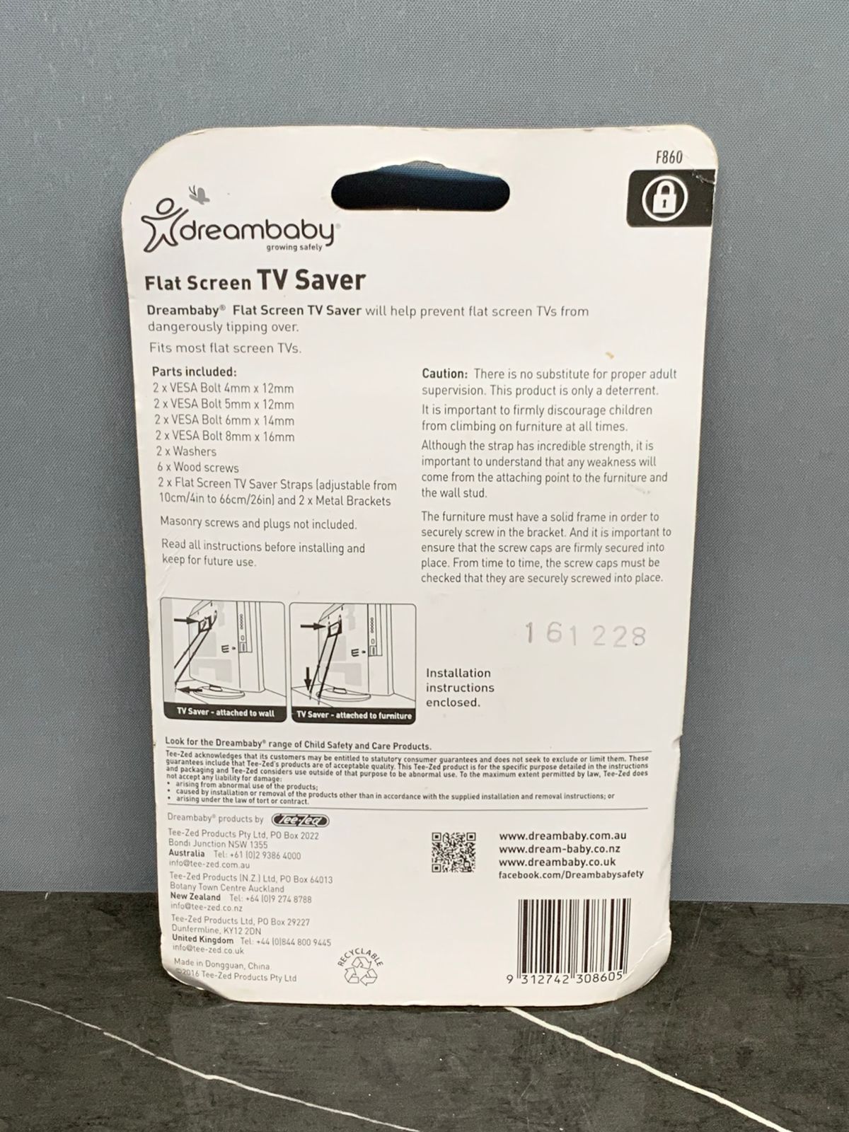 Dreambaby Flat Screen TV Saver - 2 Pack.