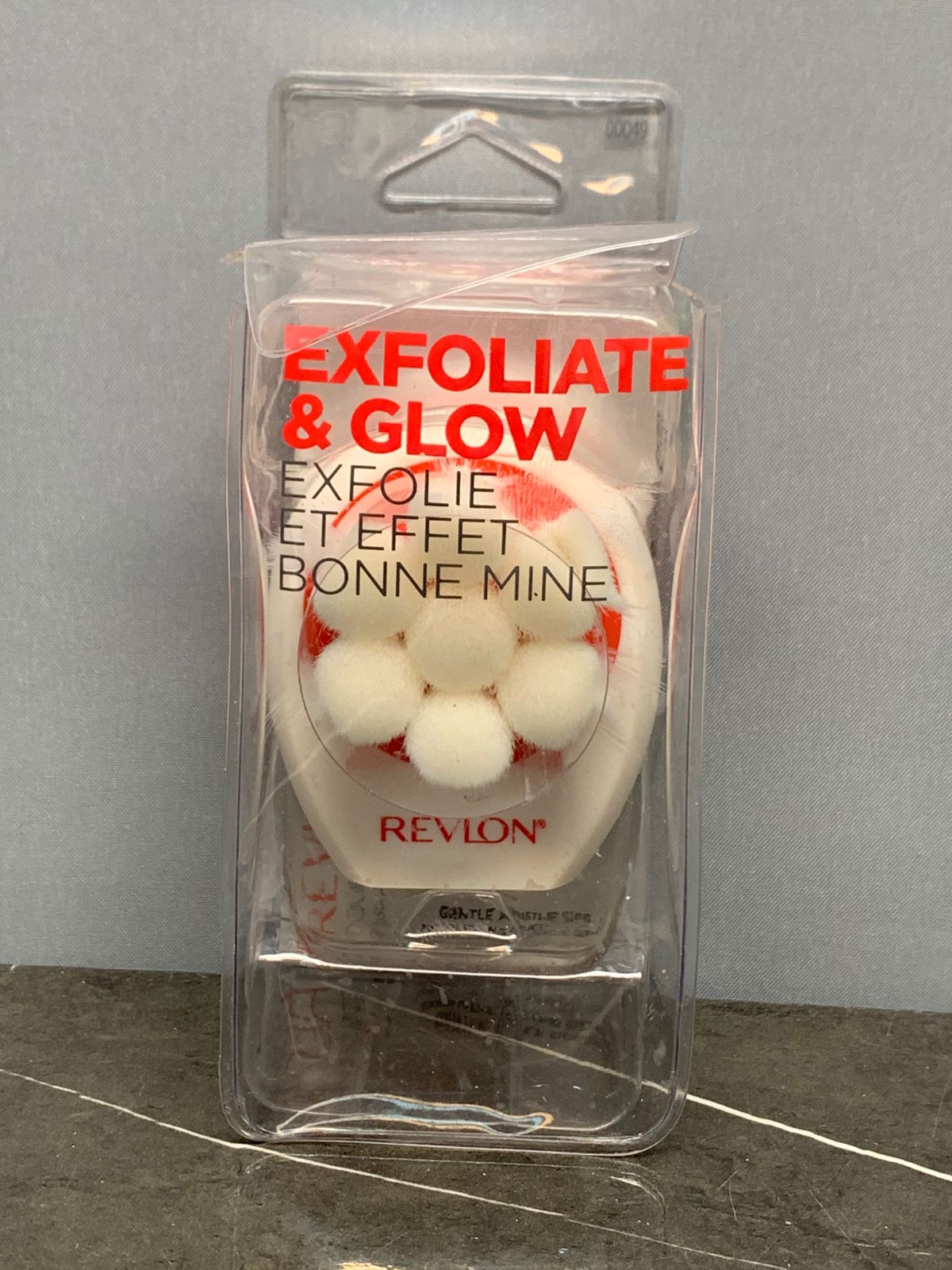 Revlon exfoliate and glow Double Sided Cleansing Brush.