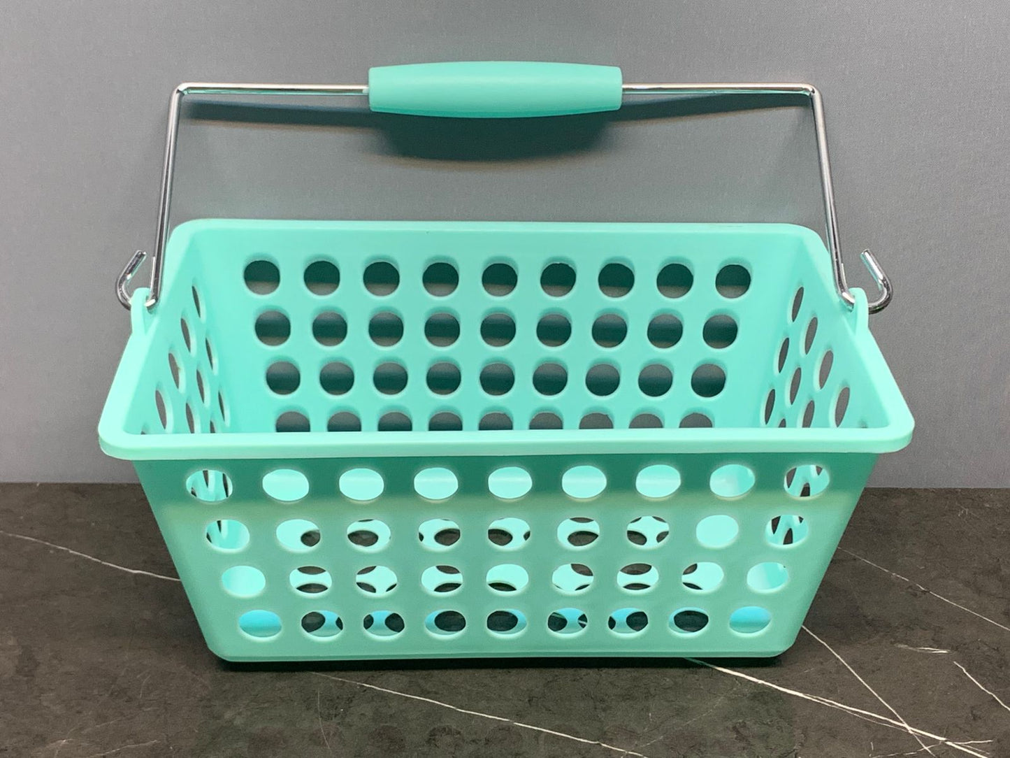 Pretend play Basket.