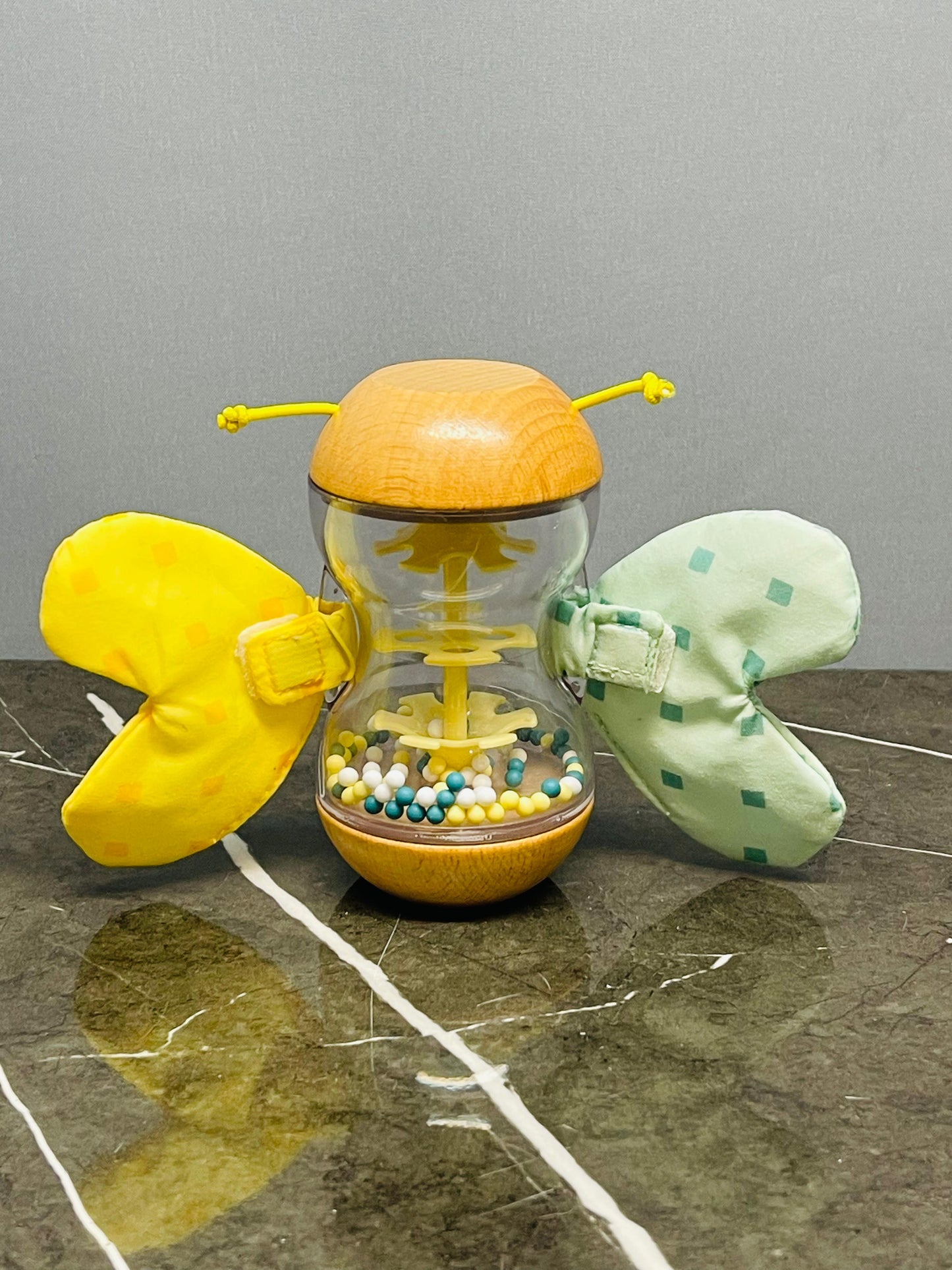 Hape Butterfly Rainmaker Robert
