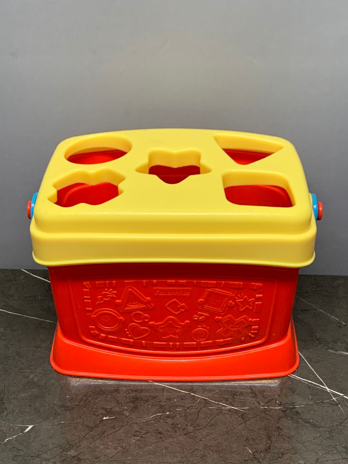 Fisher-Price Basics Baby First Blocks. (5 shapes)