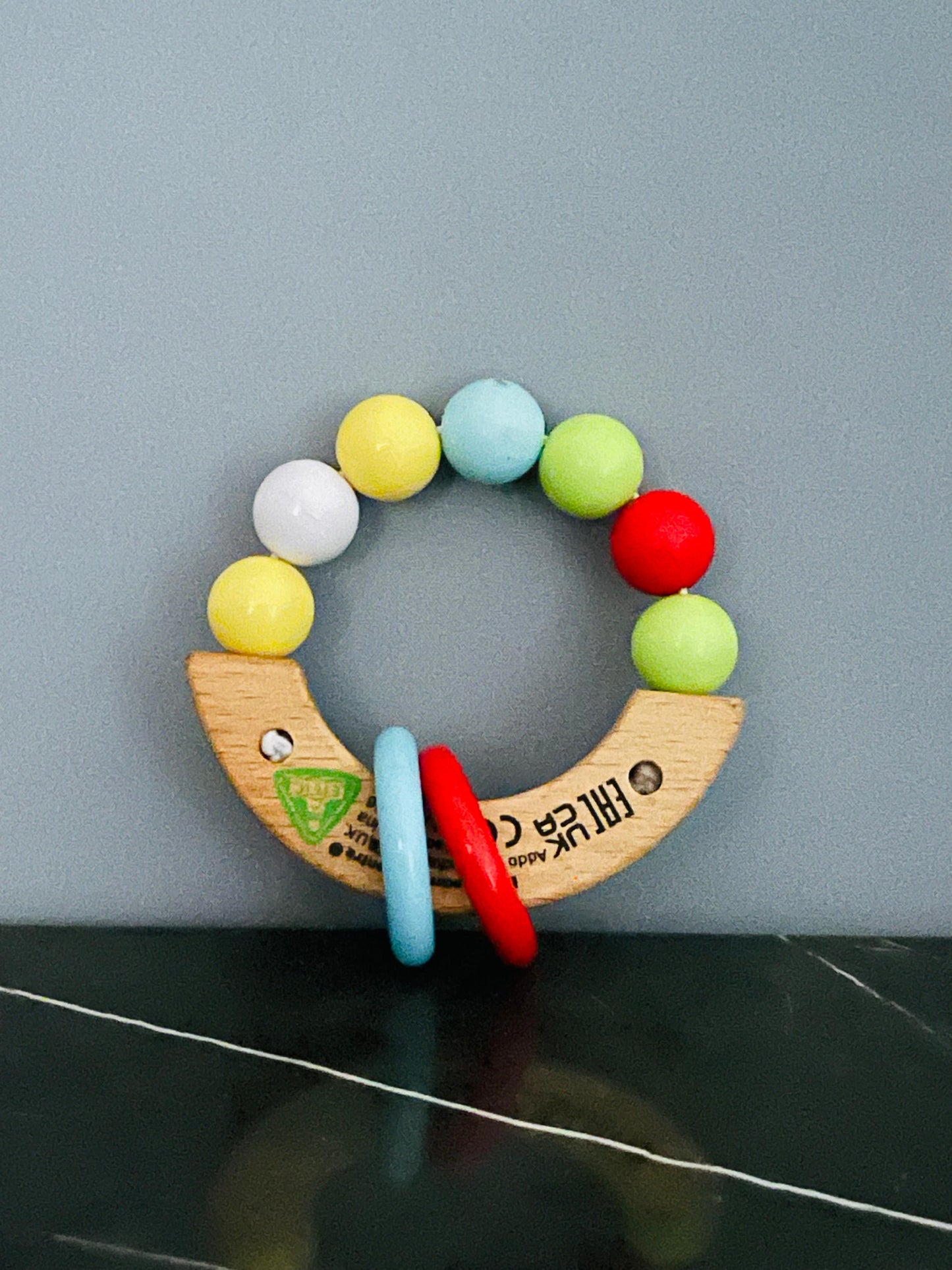 Early Learning Centre Wooden Bead Rattle. (9/10 condition)