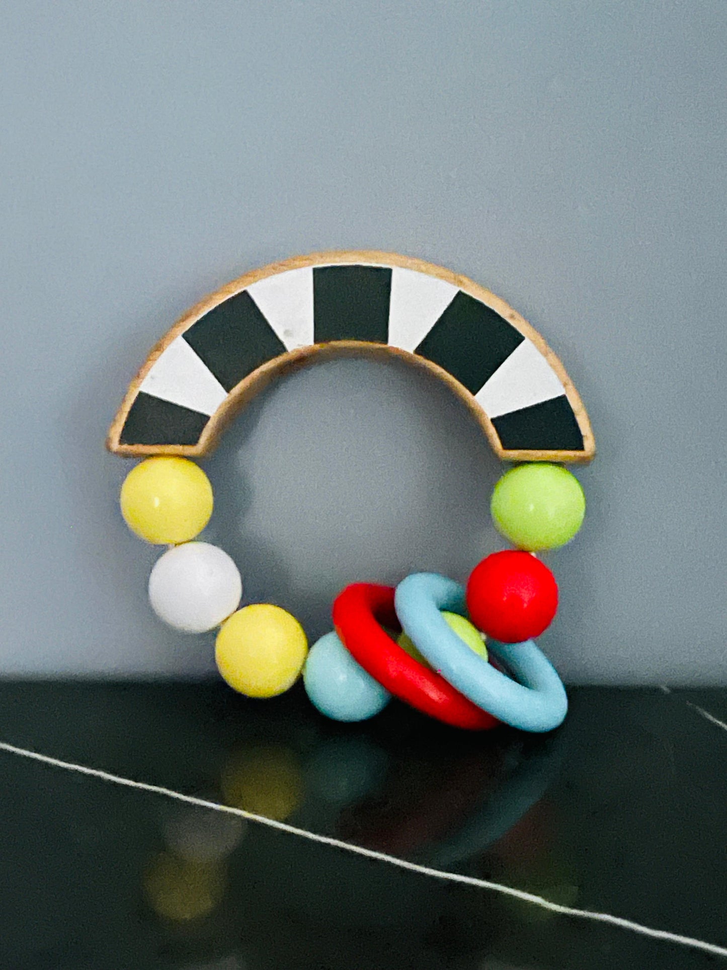 Early Learning Centre Wooden Bead Rattle. (9/10 condition)