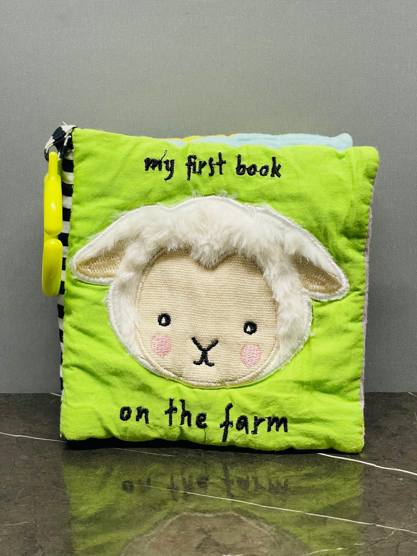 My First Book Busy Farm.