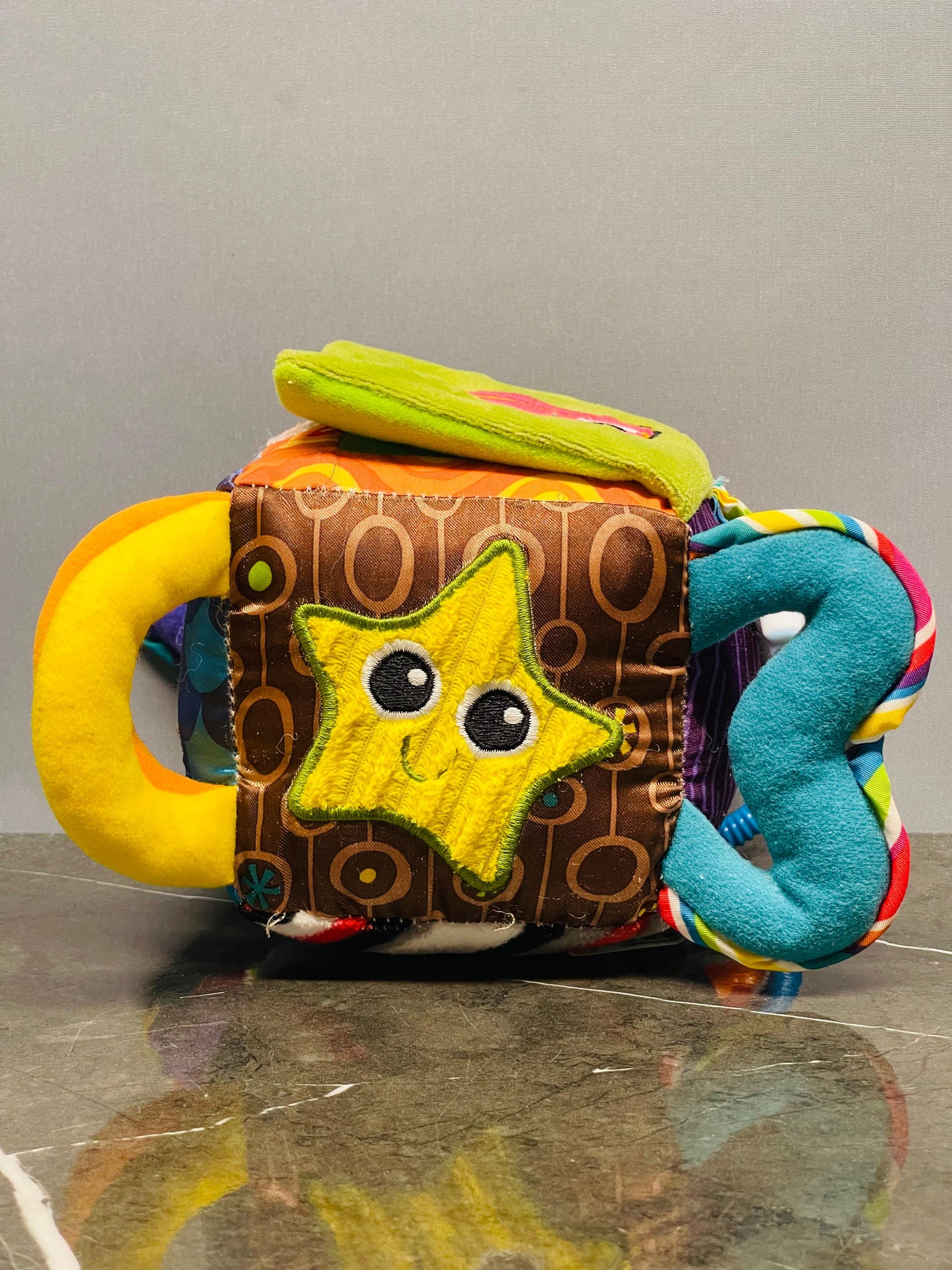 Lamaze Clutch Cube.