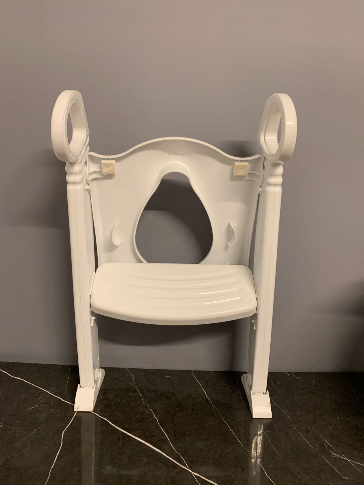 BabyDan Toilet Trainer with Step. SKU:BXL-804