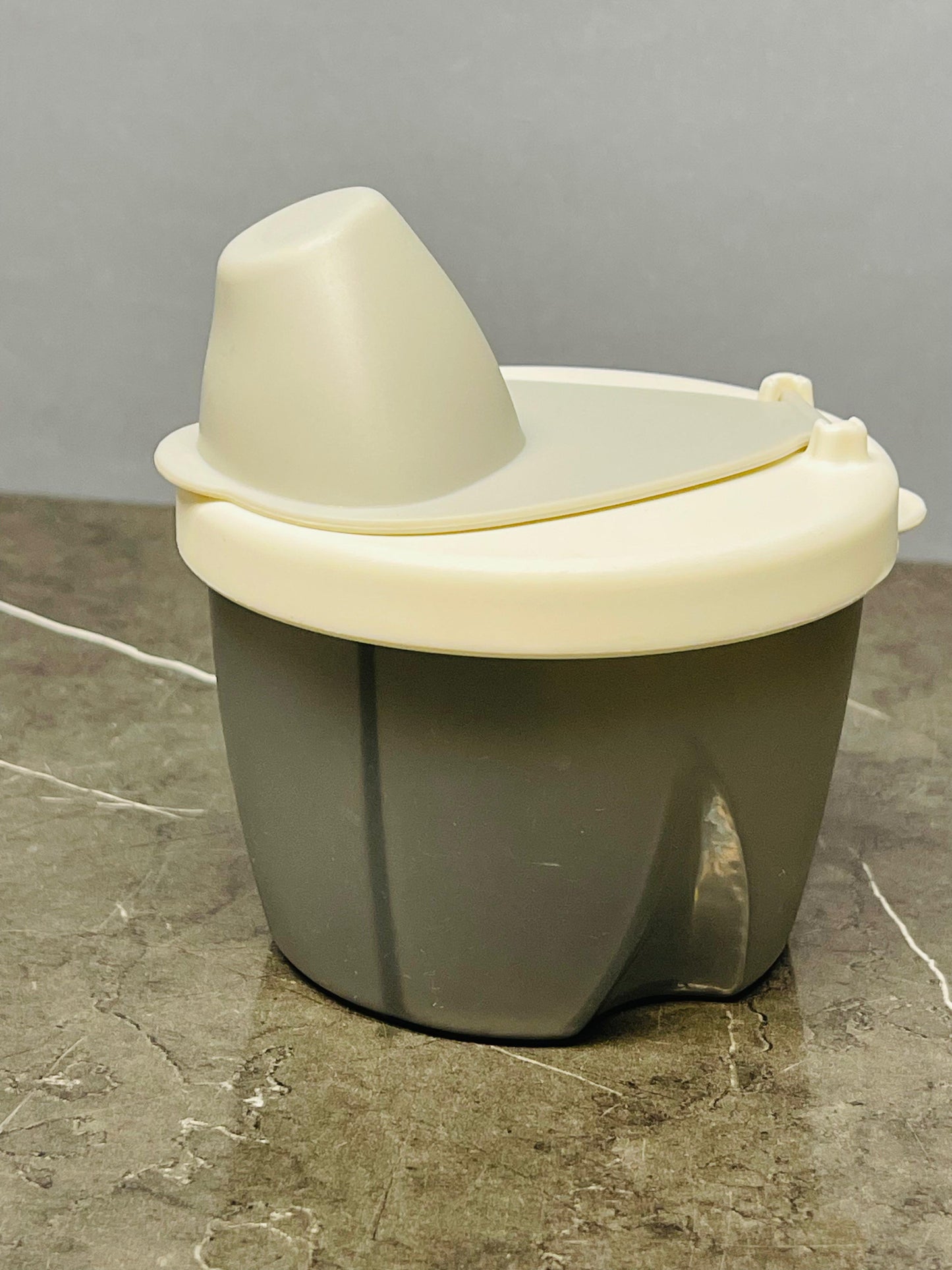 3-Compartment Travel Formula Dispenser.