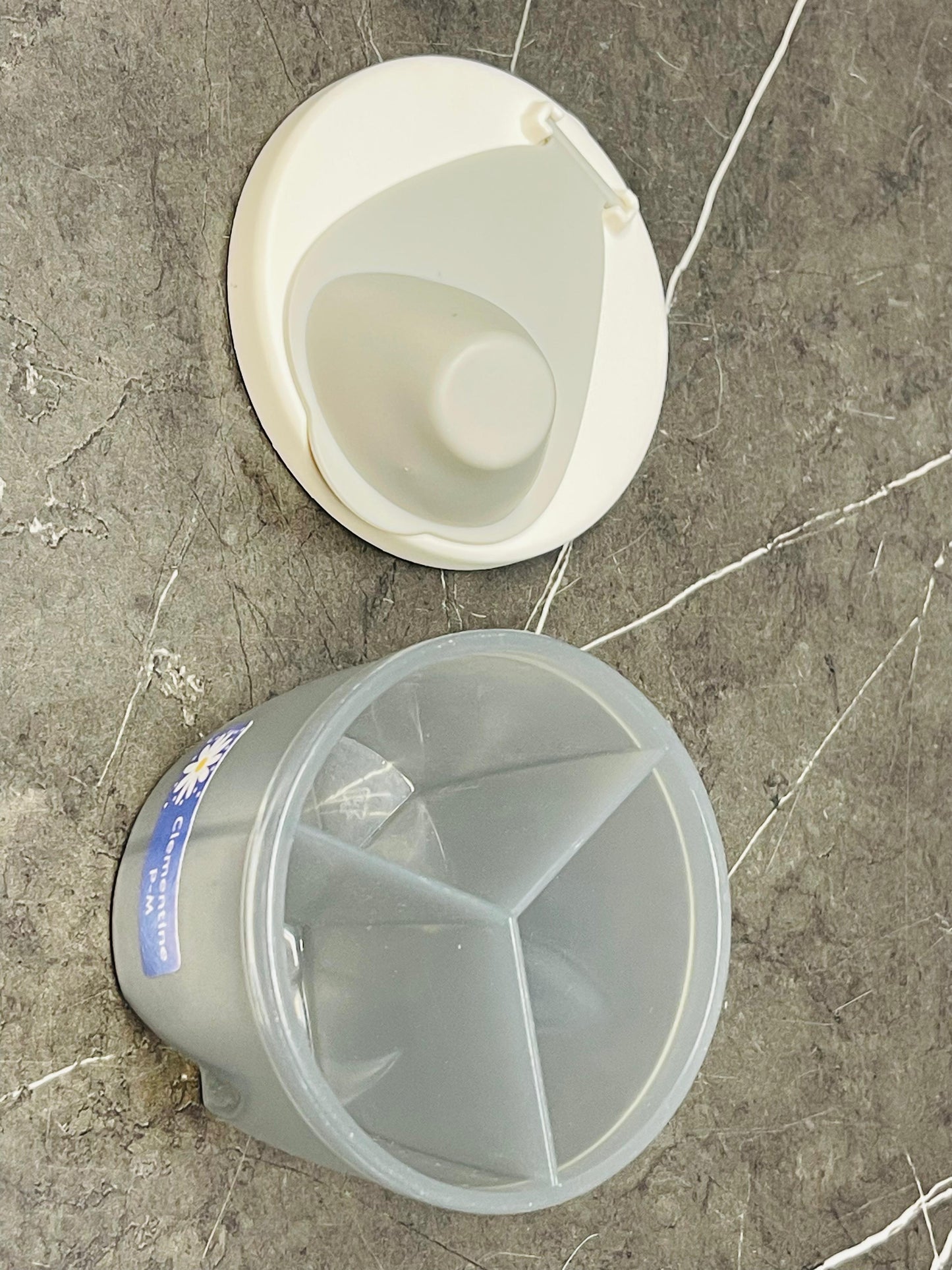 3-Compartment Travel Formula Dispenser.