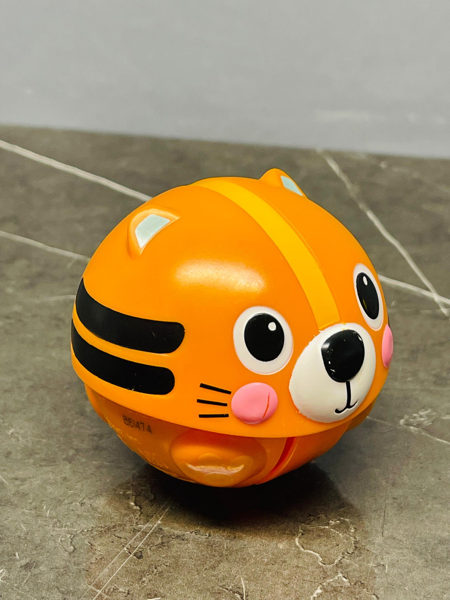 Bright Start Giggables Musical Ball Baby Toy. (Non musical)