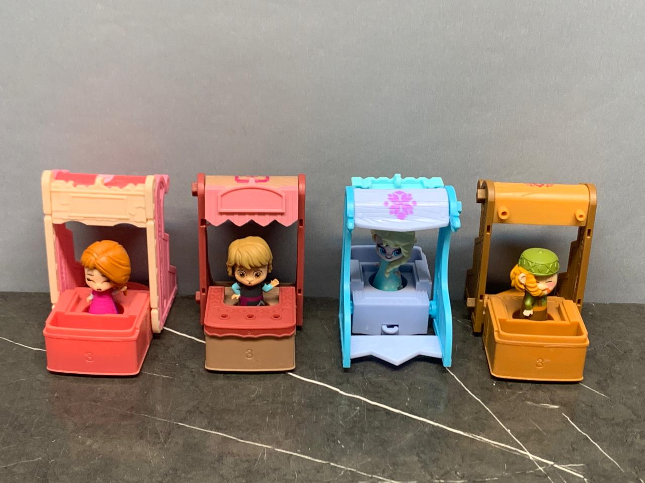 Hasbro Disney's Frozen 2 Twirlabouts Line. SKU:BXL-088