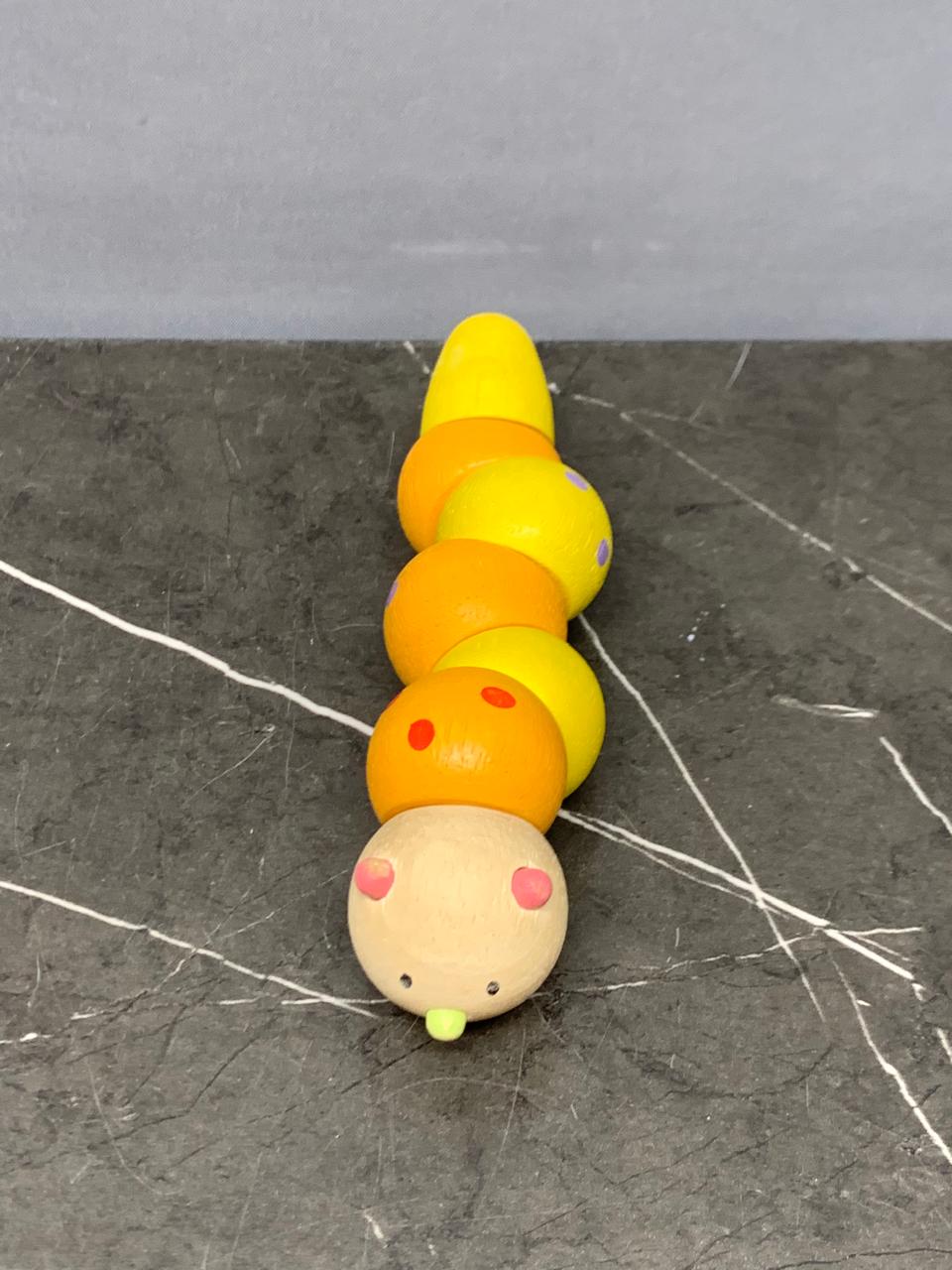 Le Toy Van: Petilou - Caterpillar.