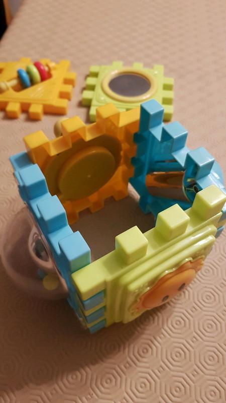 Playgo Mini Bossi Cute Cube.