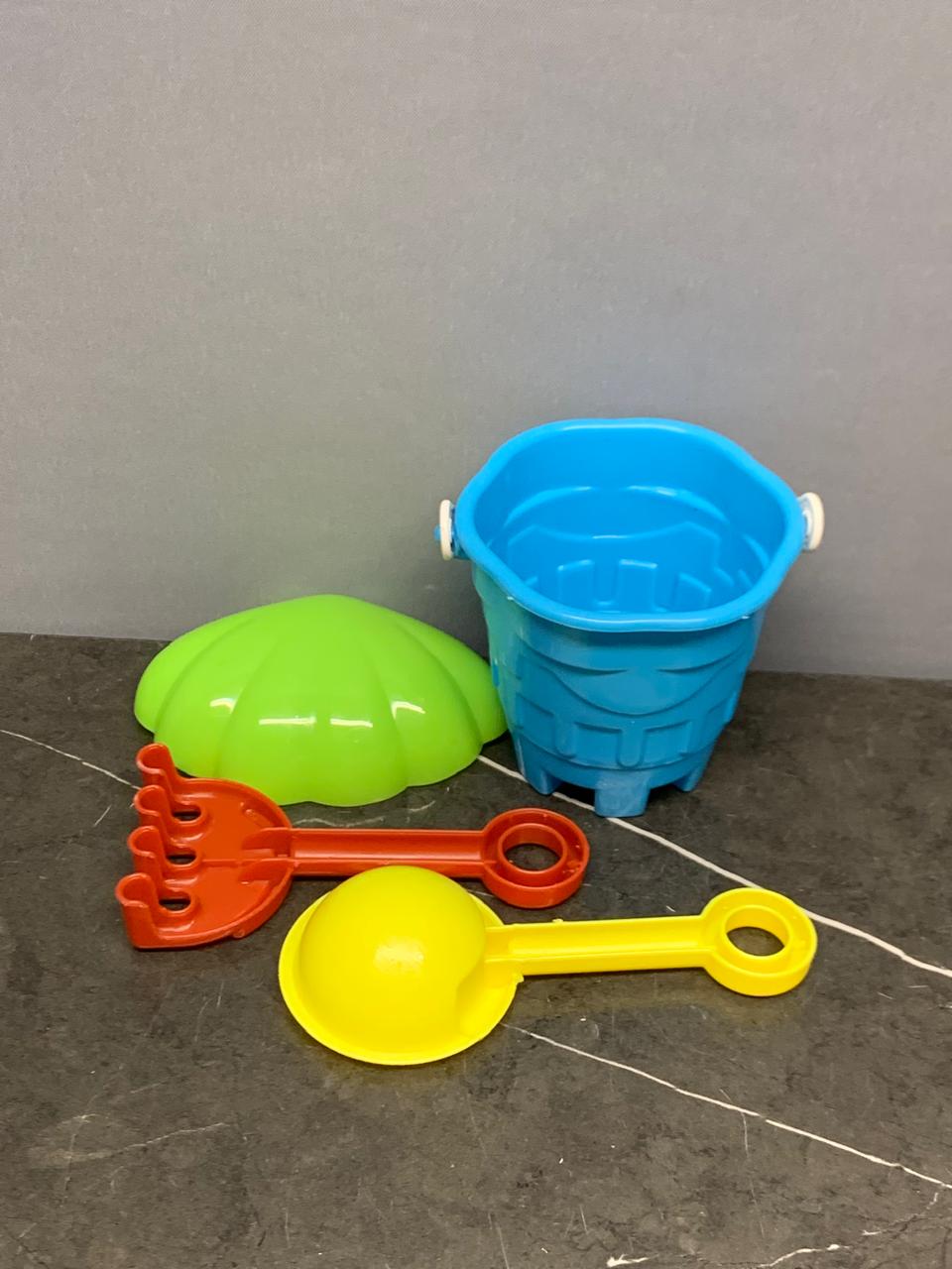 Beach Toys Set.