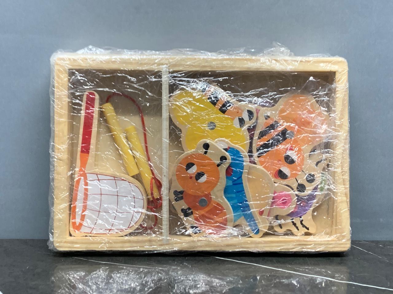 Wooden Magnetic Puzzle.