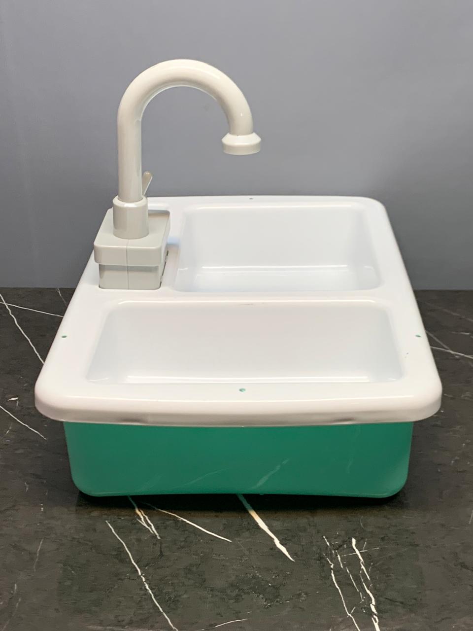 Kids' Play Kitchen Sink Toy.