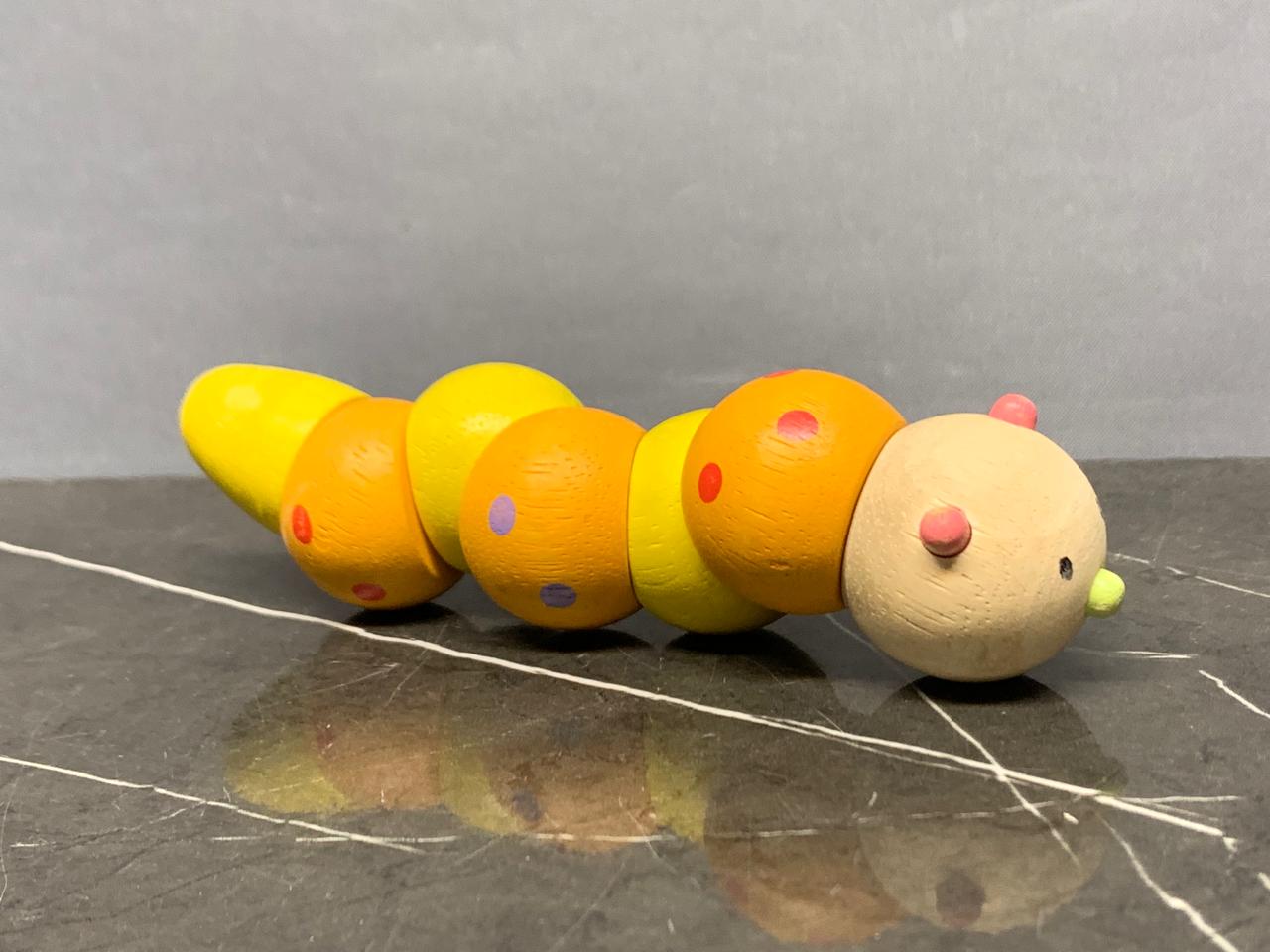 Le Toy Van: Petilou - Caterpillar.