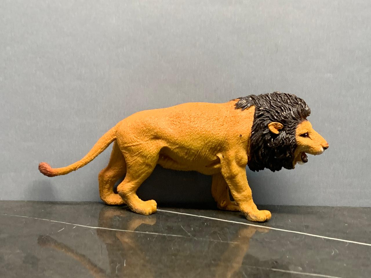 Schleich Wild Life Roaring Lion figurine.