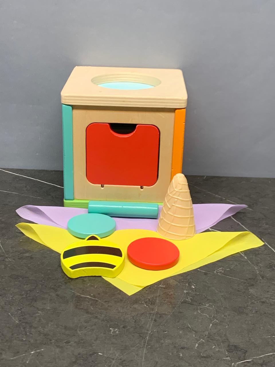 What's In The Box Playset