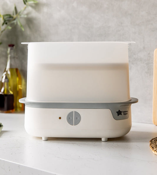 Tommee Tippee Electric Steam Sterilizer. (Rs 800 advance)