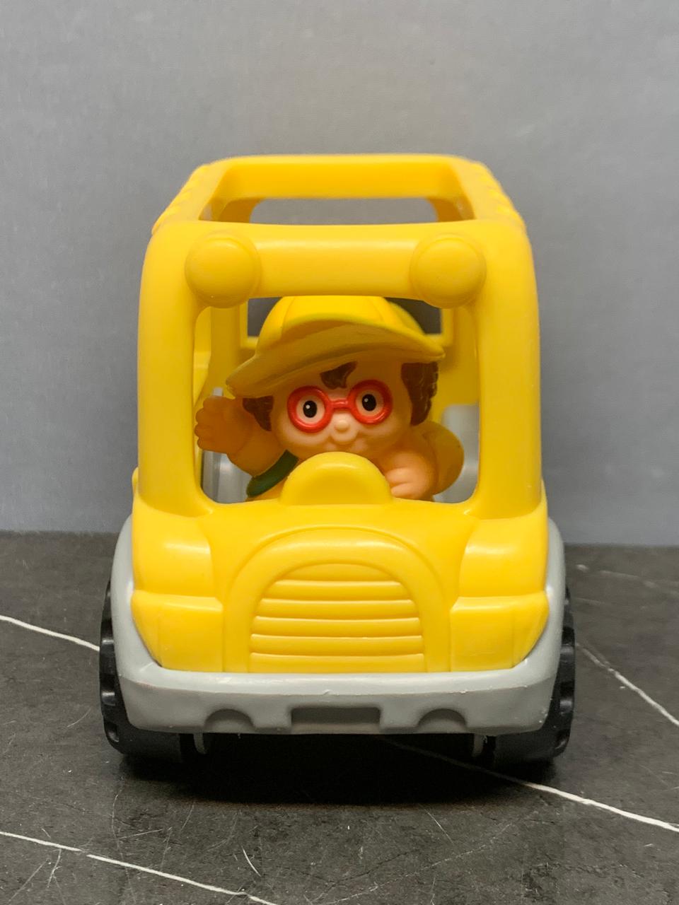Fisher-Price Little People Big Yellow School Bus.