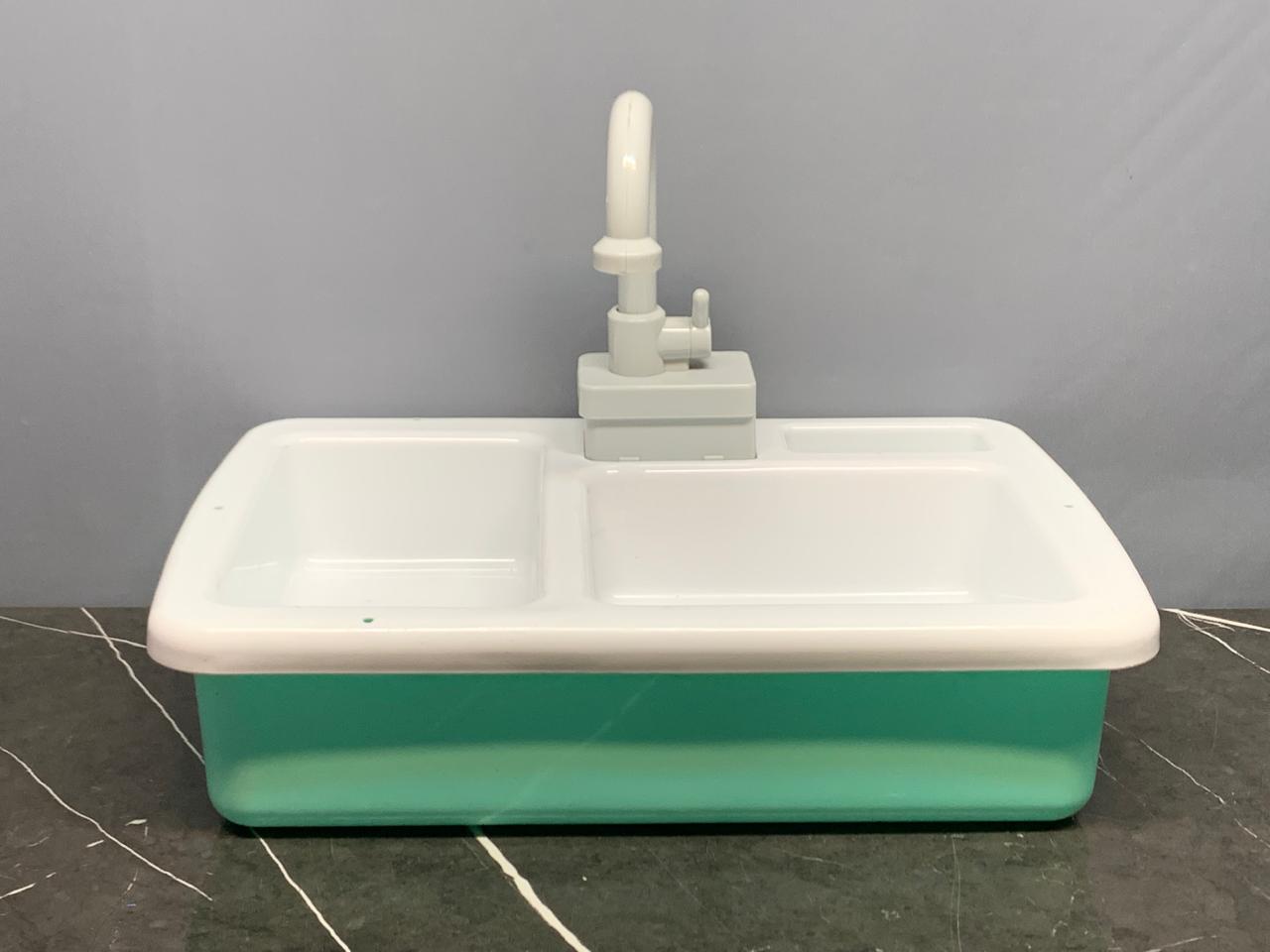 Kids' Play Kitchen Sink Toy.