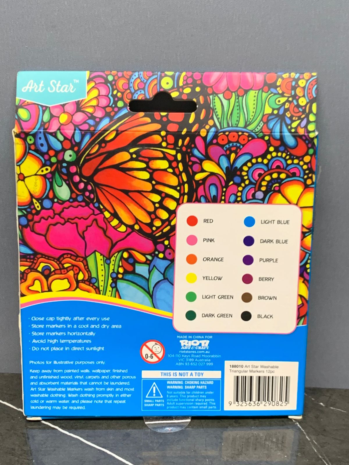 Art Star Washable Triangular Markers.