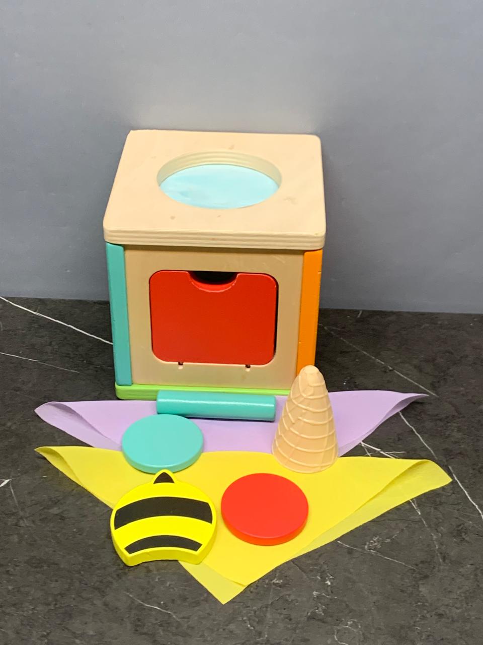 What's In The Box Playset