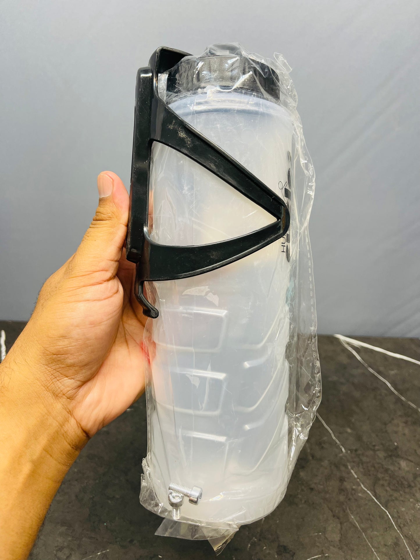 Hunter Cycles Drink Bottle with Cage, designed for cycling hydration(brand new)