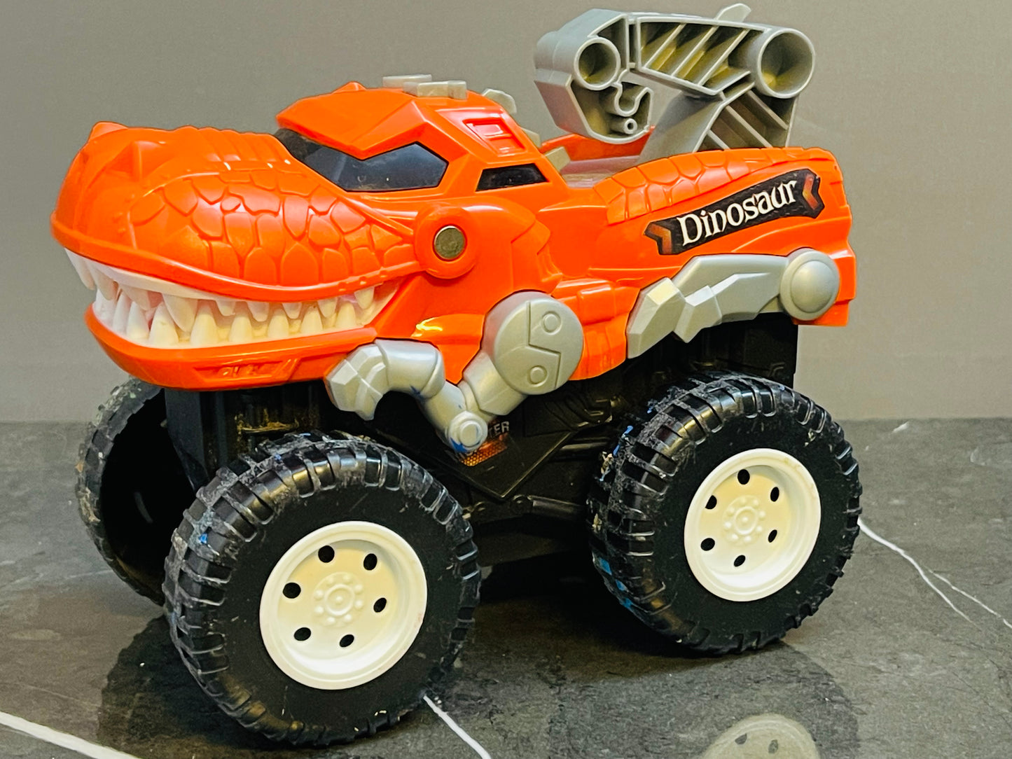 Dinosaur Monster Truck Battery Operated Toddler Truck Car Toys, Mouth Opening Monster Truck with Lights & Sounds - Roaring T-Rex, Perfect Dinosaur Shark Kids Toys for Boys & Girls
