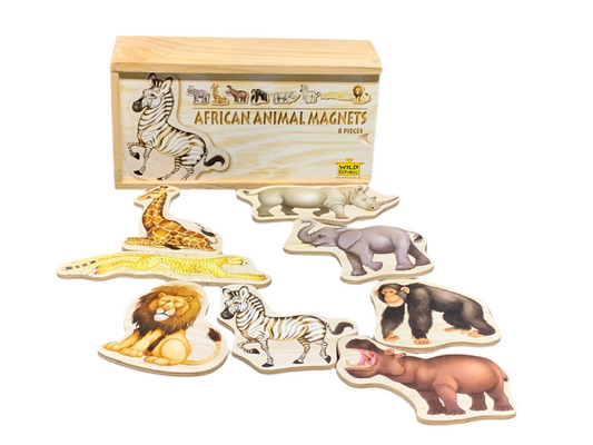 WILD REPUBLIC AFRICAN ANIMAL MAGNETS.