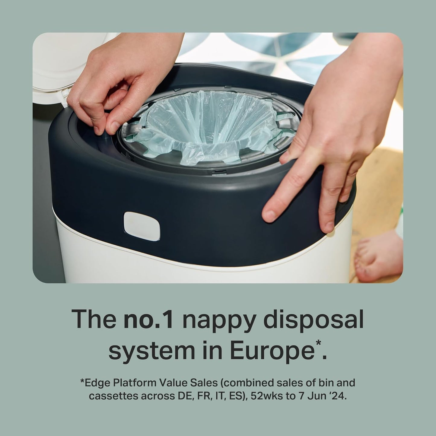 Tommee Tippee Twist and Click Advanced Nappy Bin Refill Cassettes. (4 cassettes available) (Rs 500 advance)