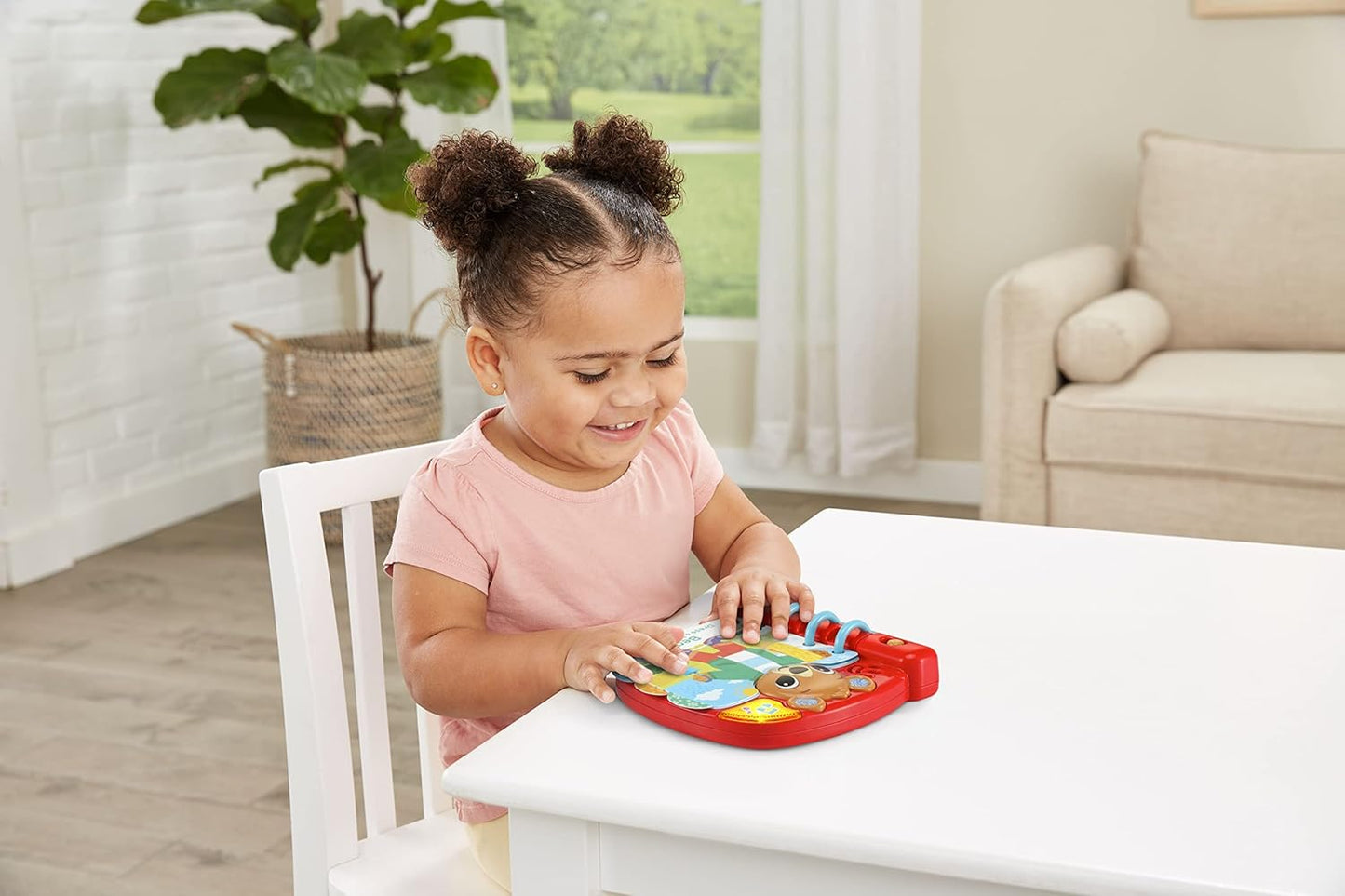 VTech Baby Four Seasons Dress-Up Book. SKU:BXL-066