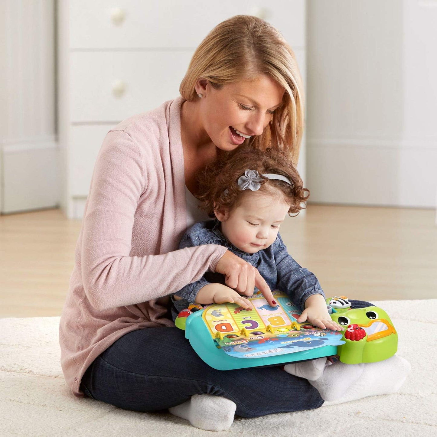 VTech Touch and Teach Sea Turtle.(Rs.350 advance Required)