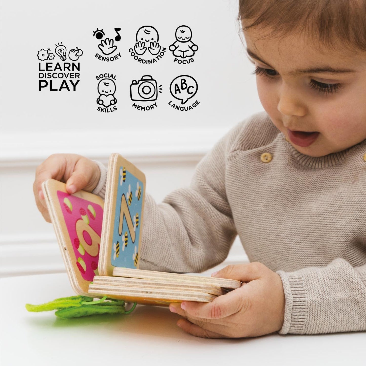 Le Toy Van - Wooden Counting Book.