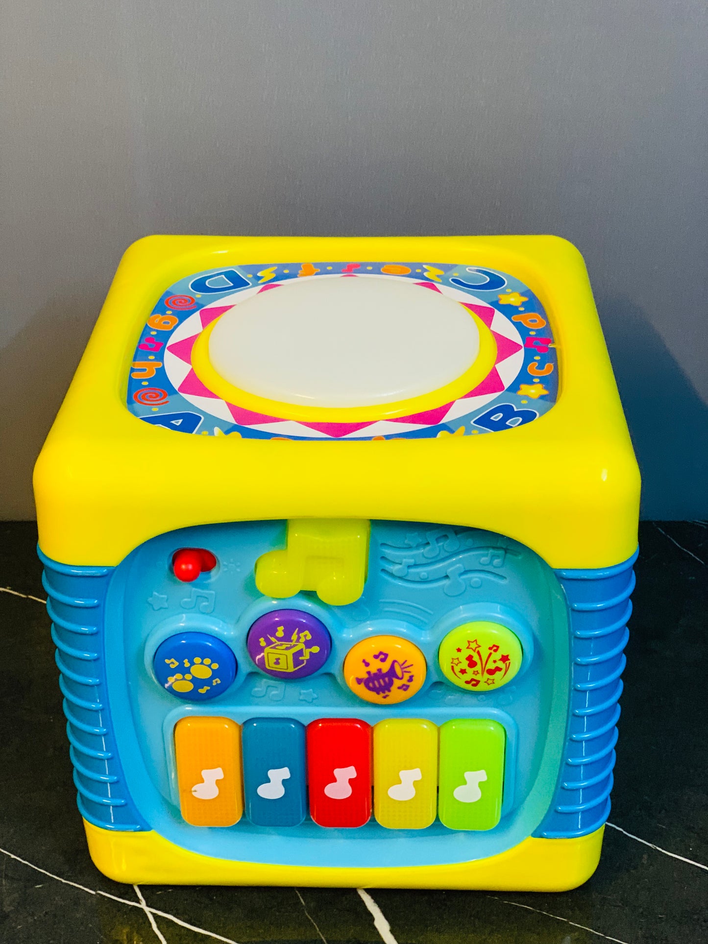 WinFun Music Fun Activity Cube(without shapes)
