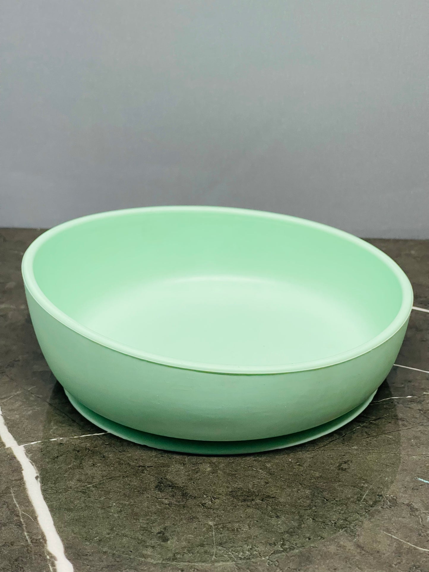 Silicon suction plate