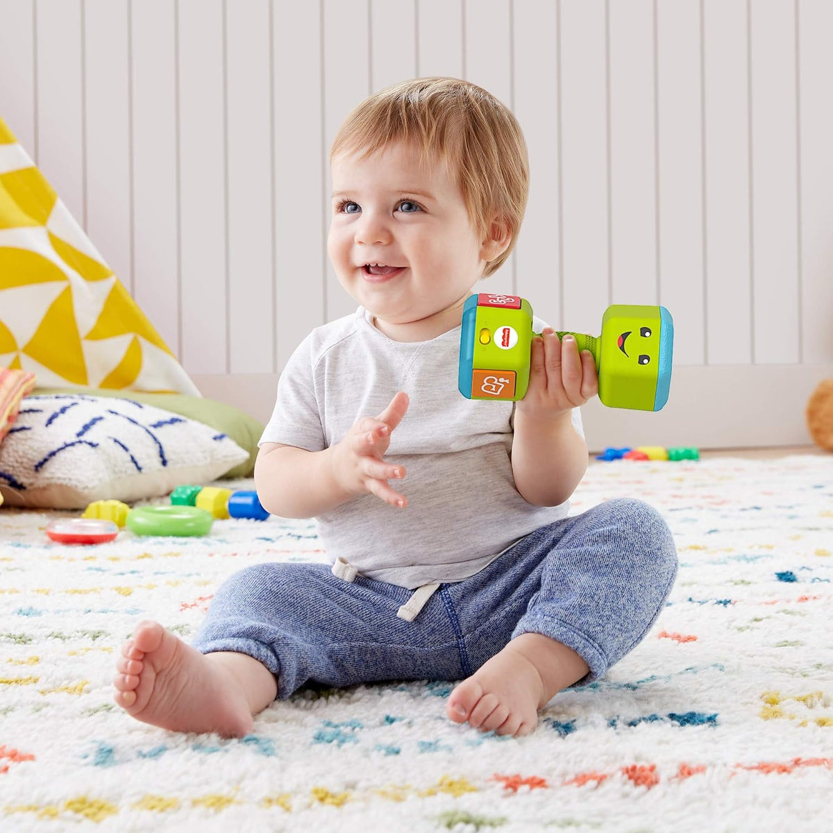 Fisher-Price Laugh & Learn Countin' Reps Dumbbell.(Batteries need replacement)(Rs 200 advance)