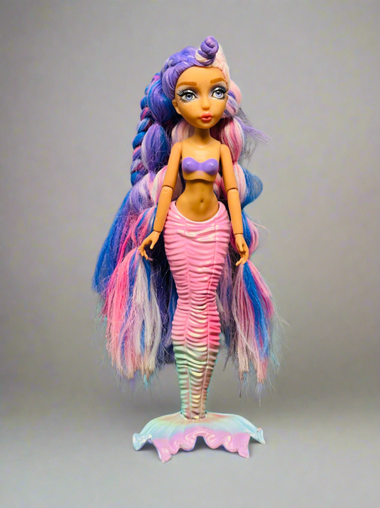 Mermaze Mermaidz - S1 Kishiko Mermaid Fashion Doll.