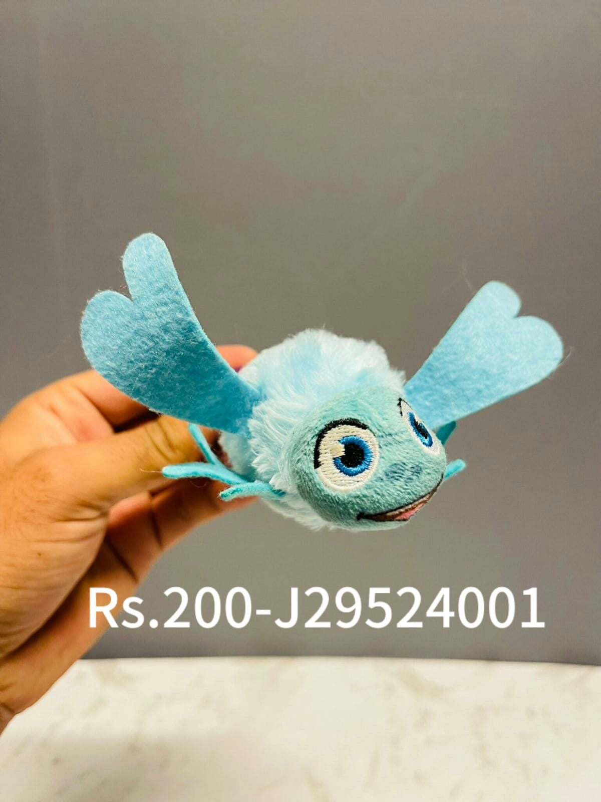 Rs.200-J29524001