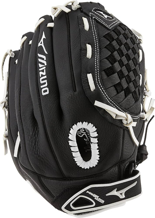 Mizuno Baseball Glove. (Rs 500 advance)
