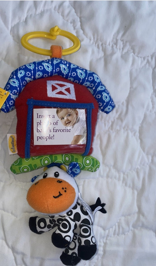 Infantino Musical Pull & Play Pull The Cow Has A Place For Picture