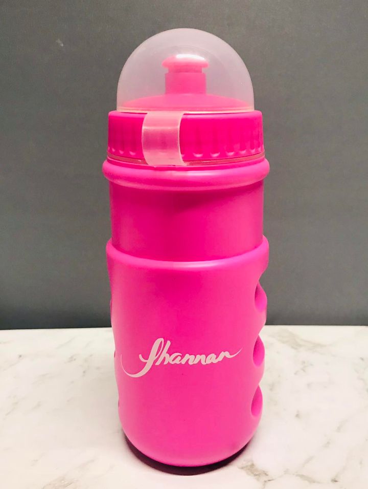 .D 15324 . . . . . . .  Portable Water Bottle Anti-fall Leak-proof Drinkware Bottle